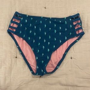 Never worn high waisted Lily Pulitzer bathing suit bottoms